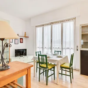 https://albissola-marina-roomy-apartment.hotelitalianriviera.com